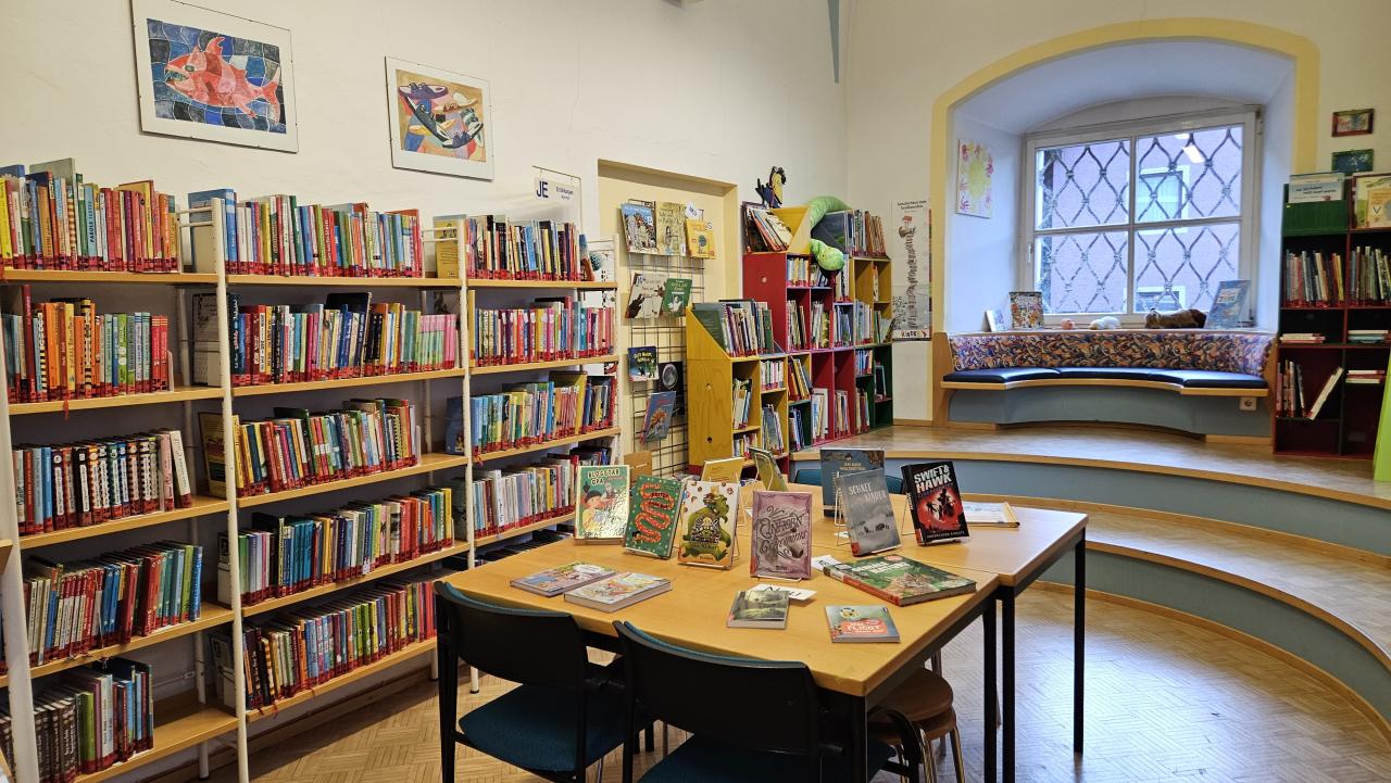 Bibliothek Gmünd
